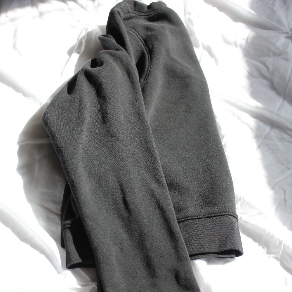 Black Nike Women's Fleece Crew Sweatshirt